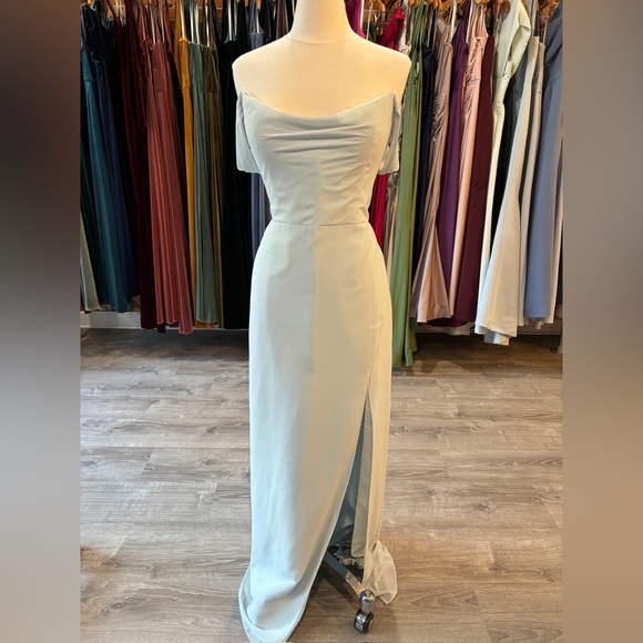 NEW - JENNY YOO - JACQUELINE OFF THE SHOULDER DRESS - SERENITY BLUE - Picture 3 of 5